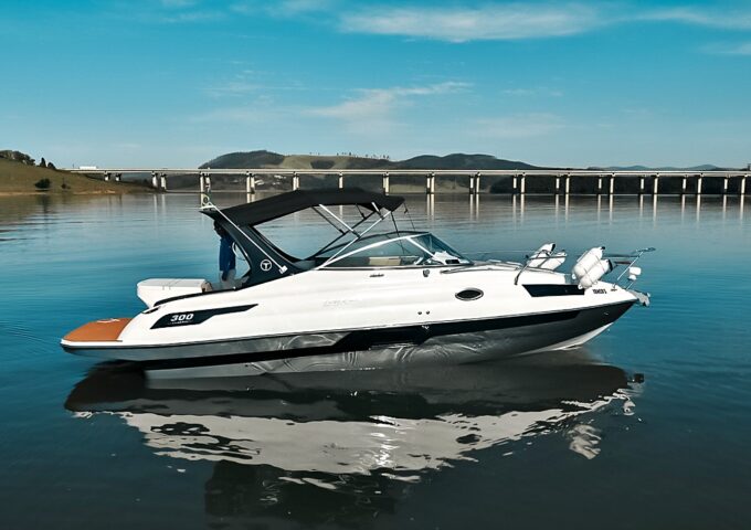 TRITON 300 CLASSIC