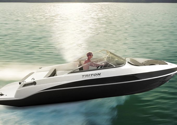 TRITON 230 OPEN