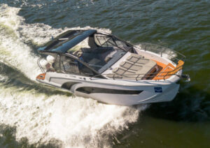 Lancha Triton