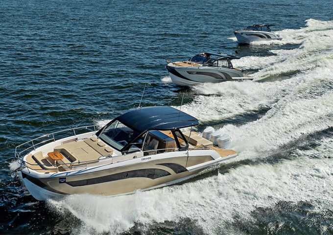 O valor da tradição: por que a linha de lanchas com mais de 15 modelos da Triton Yachts reflete uma história de embarcações incomparáveis